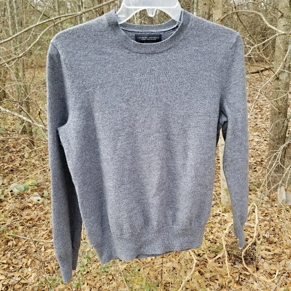 Banana Republic Sweaters - Banana Republic merino wool sweater